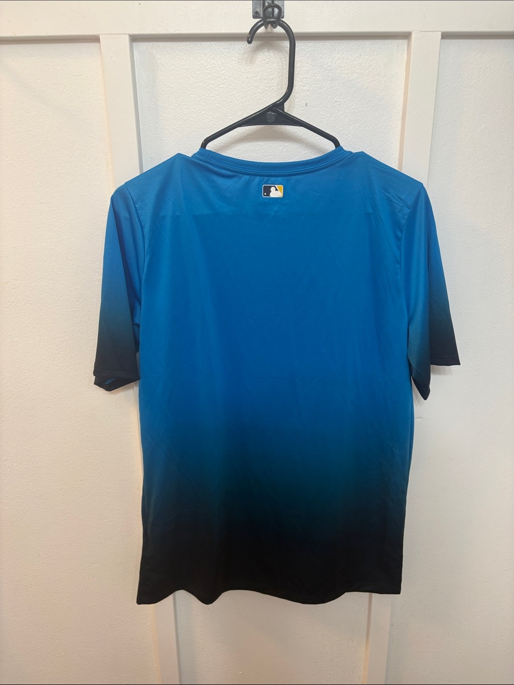 Nike Blue-to-Black Gradient Tee with Yellow Swoosh - Picture 3 of 6
